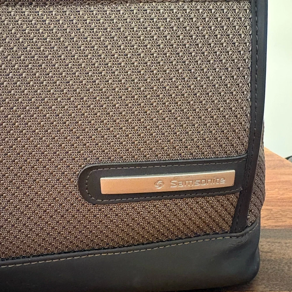 Samsonite 370 Signature Series Laptop and Travel Bag